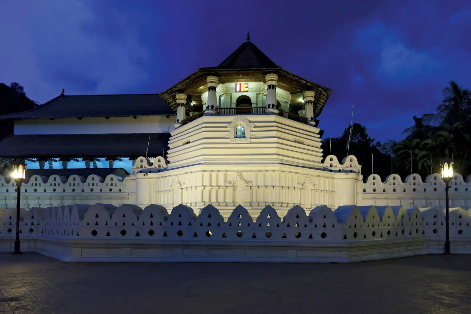 Kandy Temple & Gardens